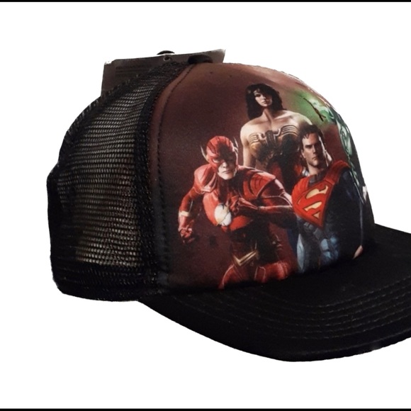 Injustice Gods Among Us Hat NWT - Picture 2 of 6